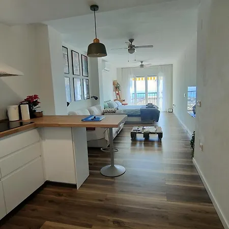 Biznaga Seaviews Apartmán *